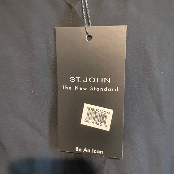 St. John Silk Georgette Tank Small NWT - Picture 5 of 10